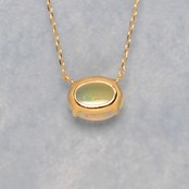 オパール 0.65ct ネックレス k18