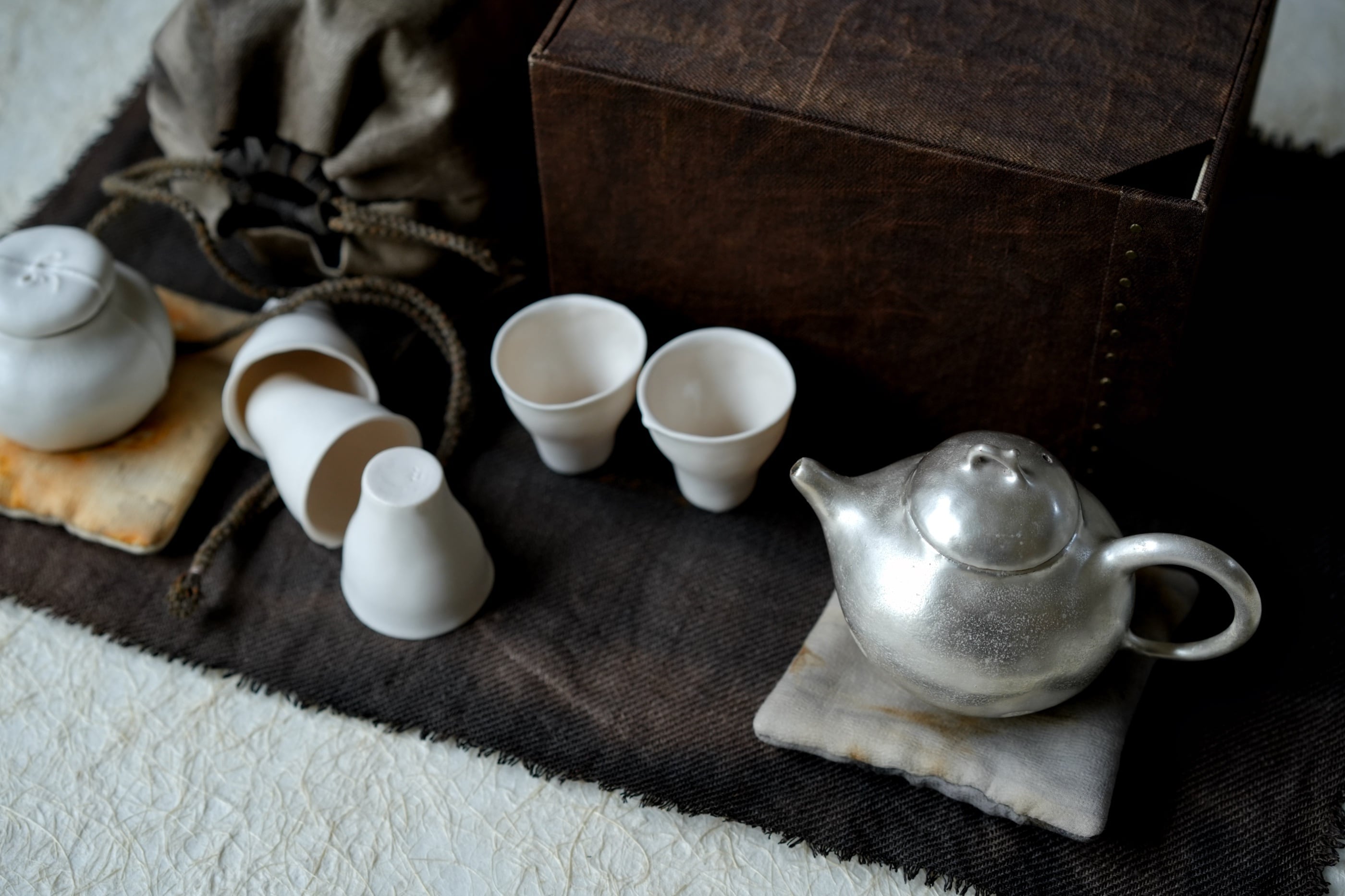 台湾 李采諭】銀彩の急須 / 【Taiwan· Li Caiyu】silver-decorated