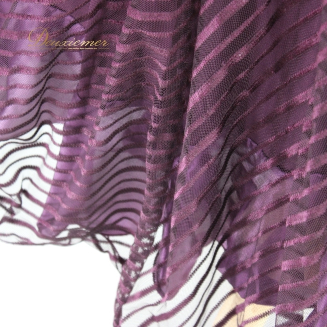 社交ダンス 衣装 スタンダード ドレス ワンピース パーティドレス オールシーズン solo 紫 パープル系 発表会 レース リボン シルバー系 ボリューム スカート 優雅 ミステリアス 深い色合い 上品 伸縮性 シンプル エレガント カジュアル フォーマル ダンス用品 発表会衣装 パーティー パフォーマンス 配色 配達 セット 着心地