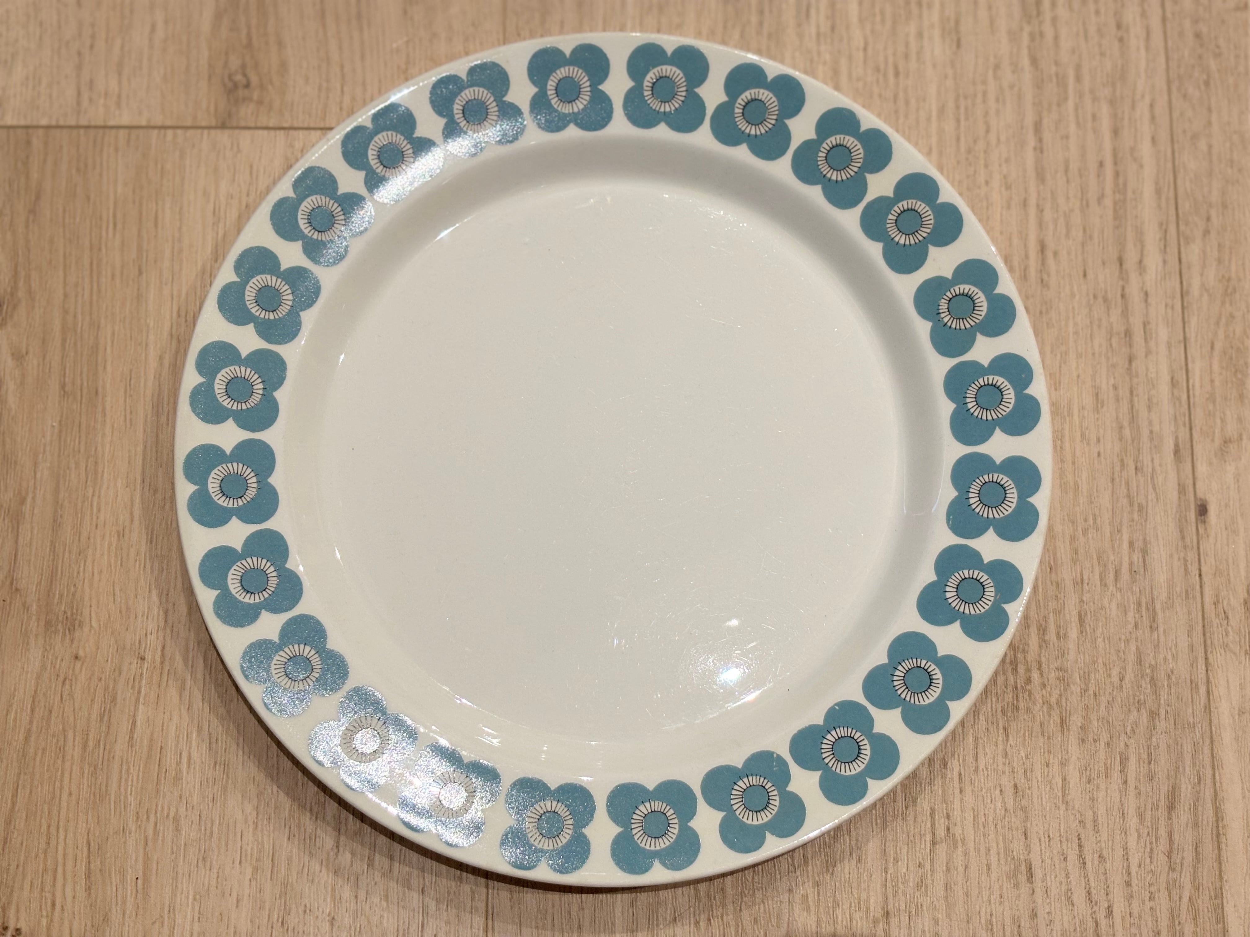 arabia POMONA mansikka 19.5cm plate | アラビア ポモナ プレート 苺