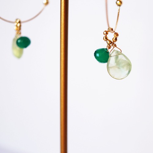 K10 Prehnite & Greenonyx charm　/　天然石　プレナイト　グリーンオニキス　大振り　大ぶり　ピアス　イヤリング　チャーム