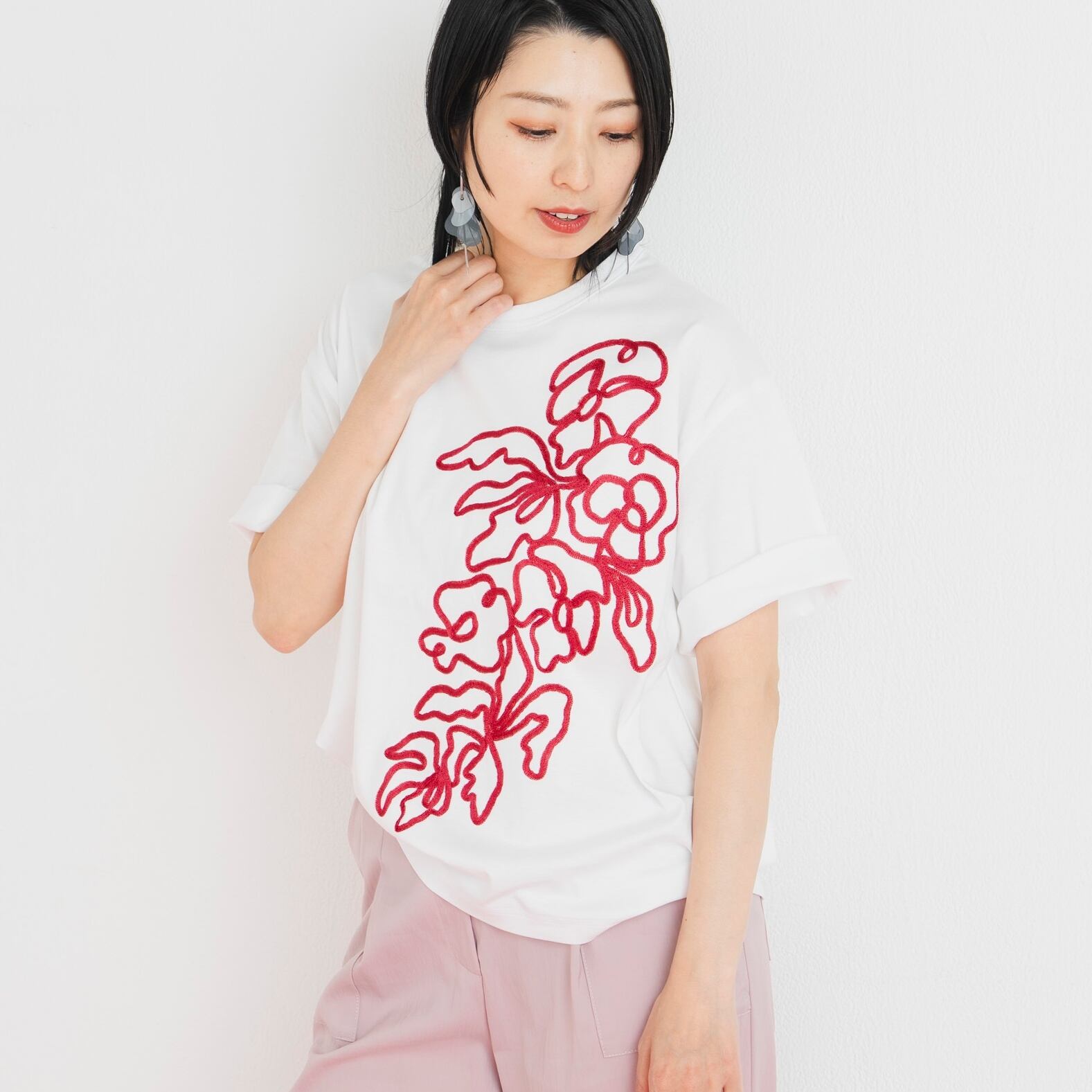 コード刺繍Tシャツ / CONTRESSE | HARUHANA