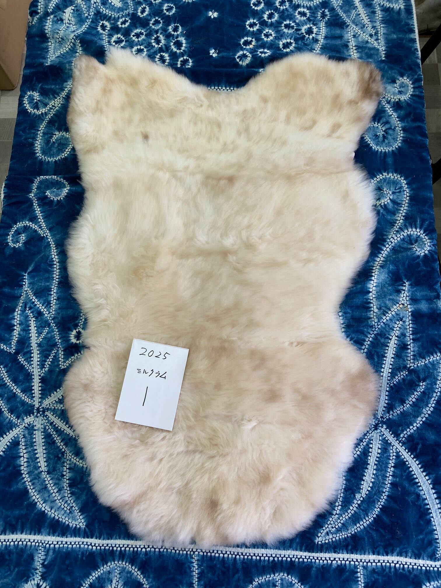 毛皮（羊） 素材の種類｜World Fur Collection HERMITAGE