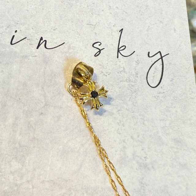 ブラックダイヤモンドピアス(18K)