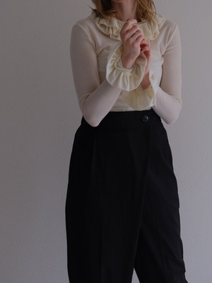 frill collar sheer T (ivory)