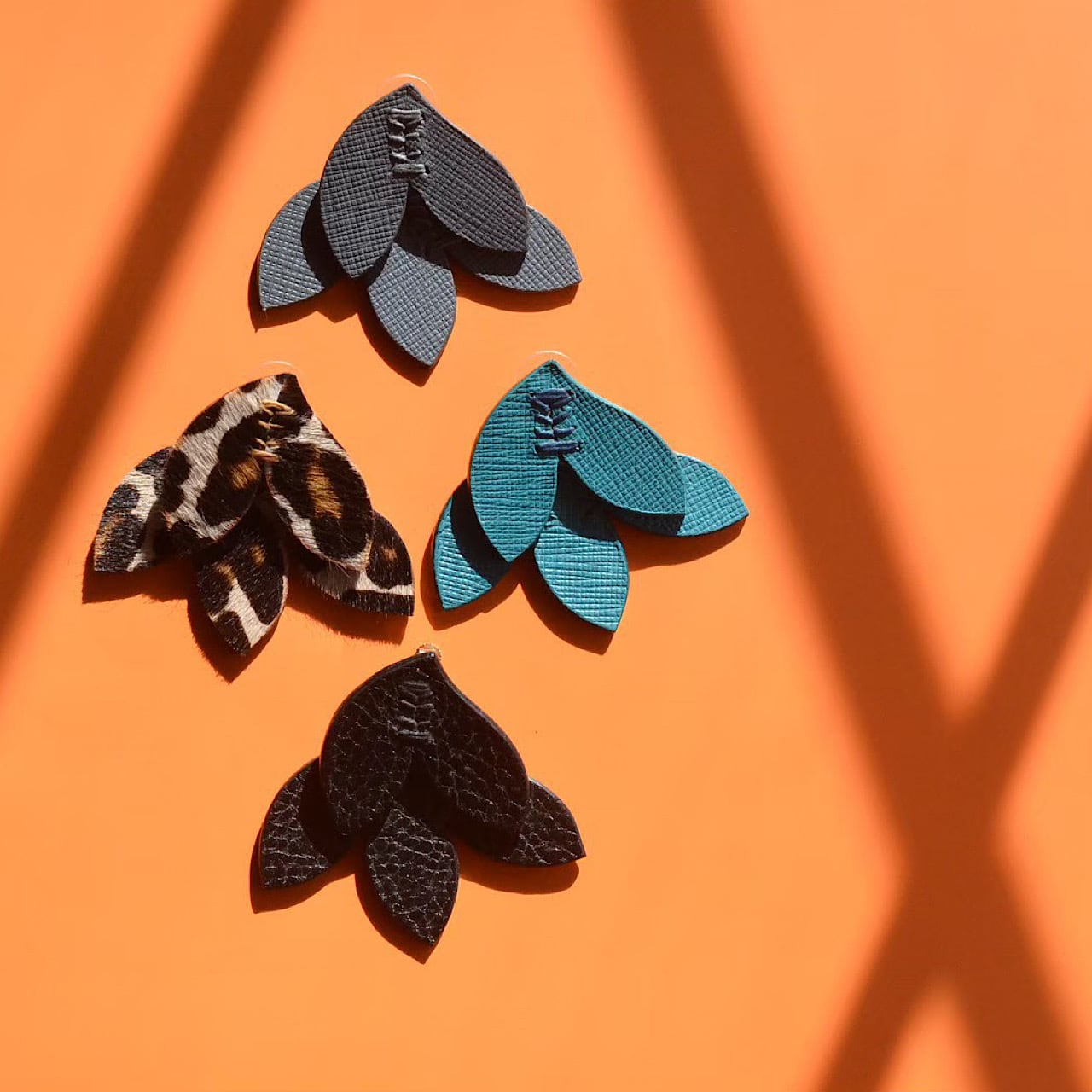 leather pierce/earring 《Feather》3colors