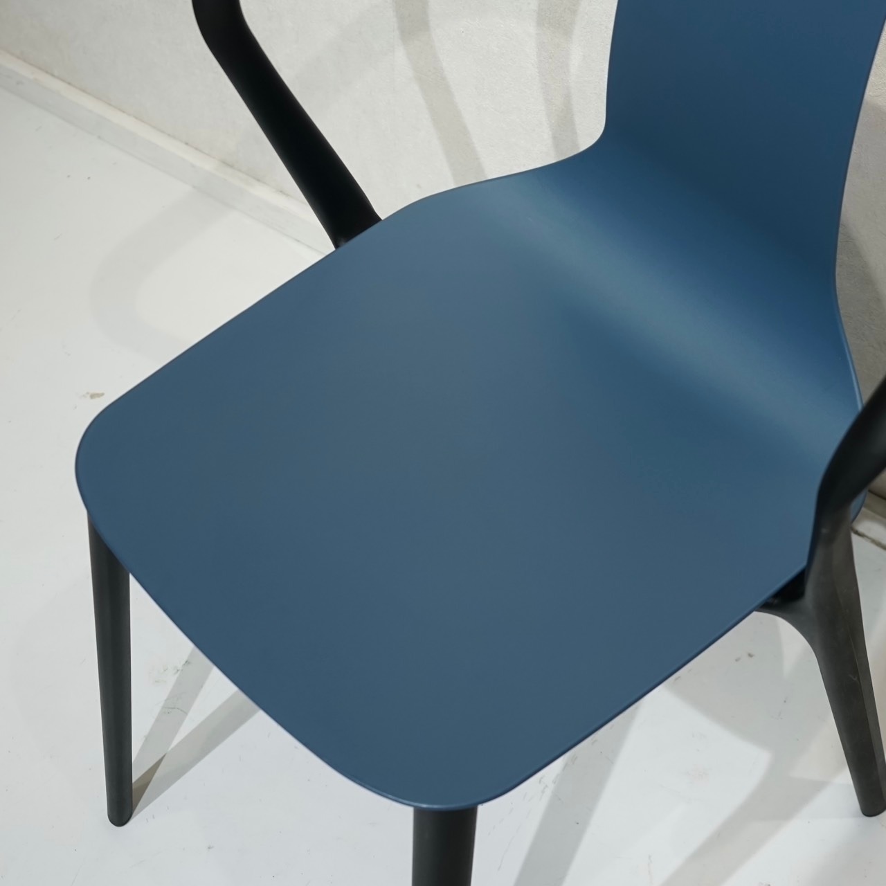 Vitra ヴィトラ Belleville Chair ベルヴィル チェア ダイニングチェア 椅子 モダン ミニマル