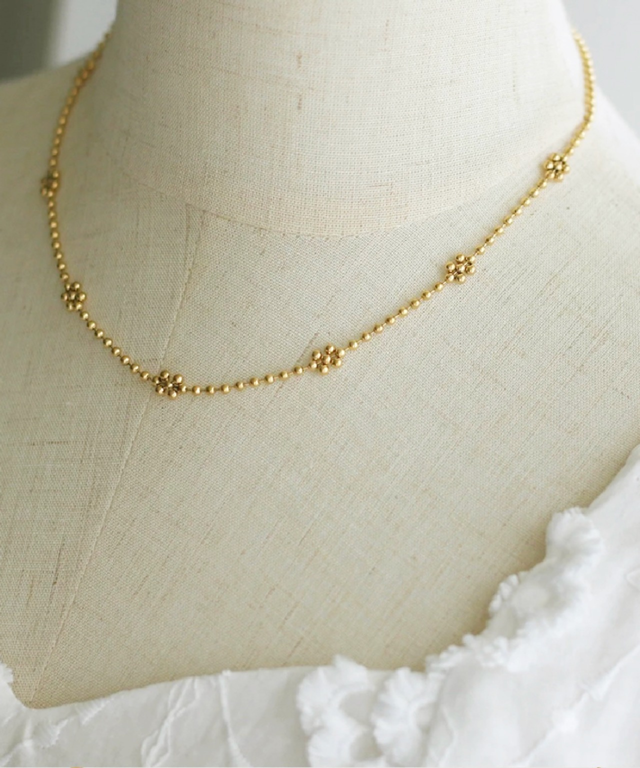 S I U R | flower grain necklace _ 316L