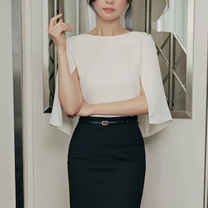 エレガンススリットスリーブ ブラウス 2color T134