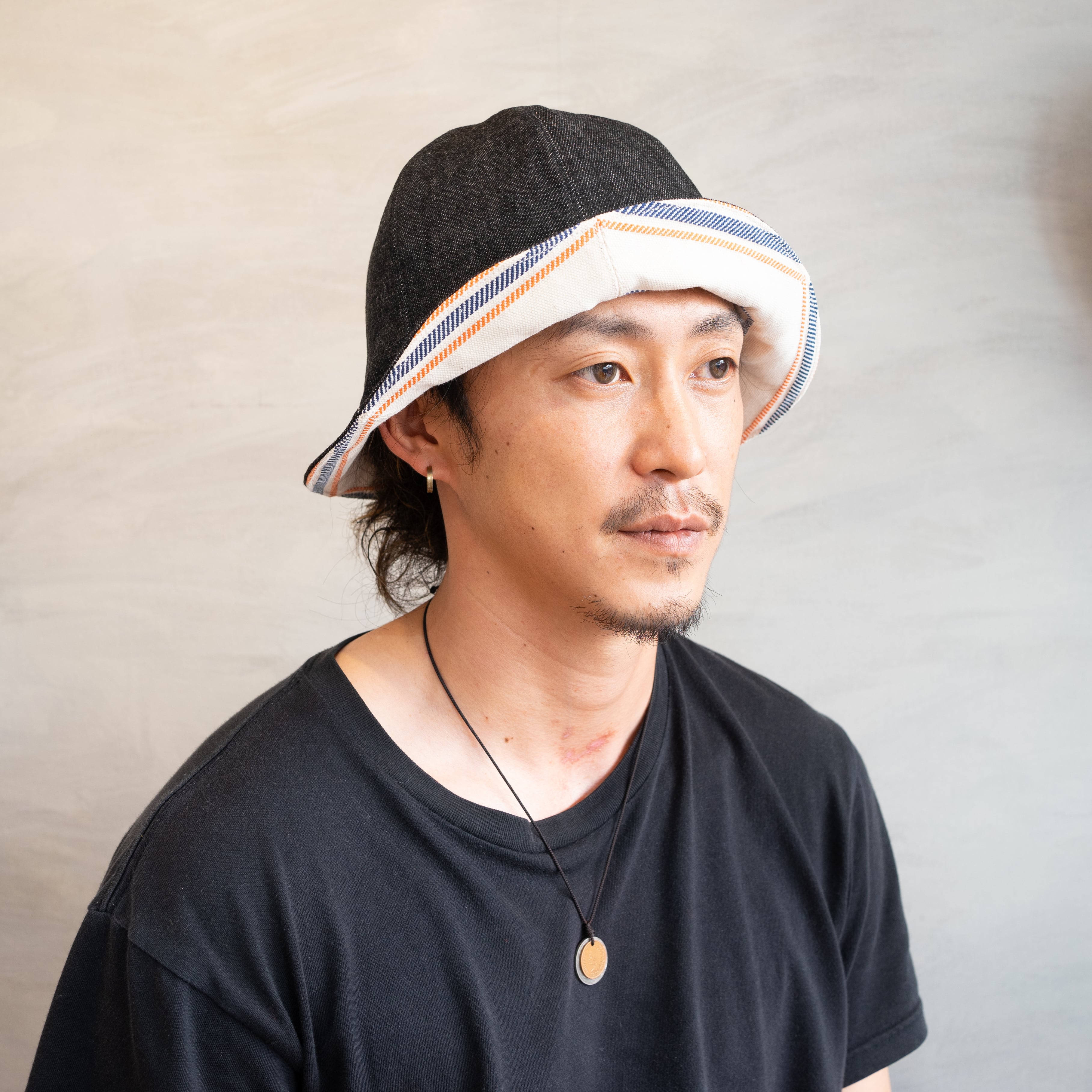 TULIP HAT
