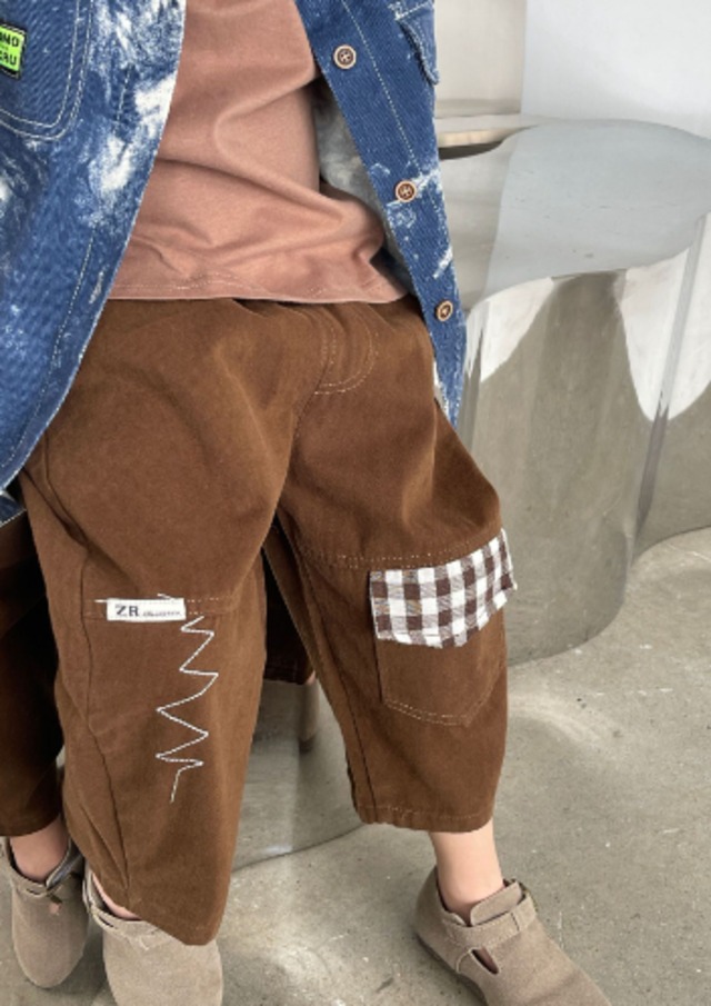 2025春入荷　子供服 ボトムス　ズボン　パンツ　90-140cm