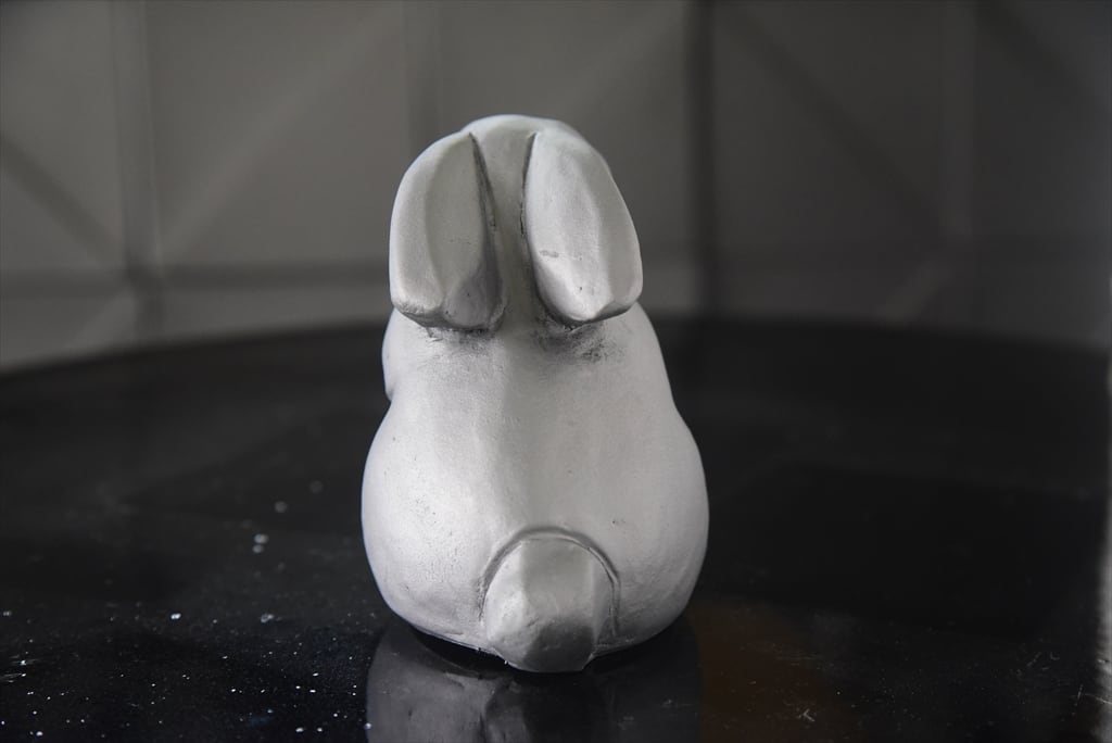 卓上飾り瓦 瓦のウサギ -lucky rabbit- | Ibushi Gallery 瓦廊｜淡路島