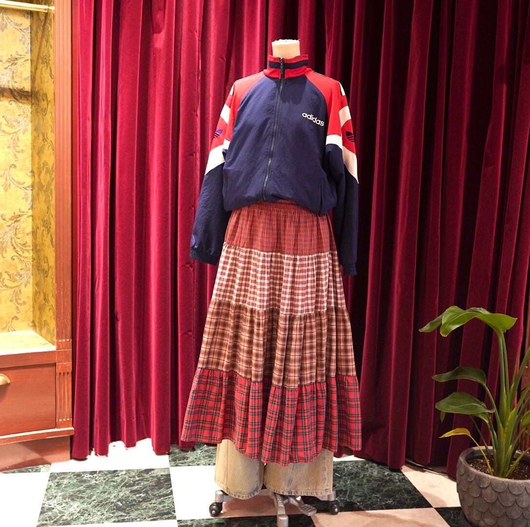 check tiered long skirt