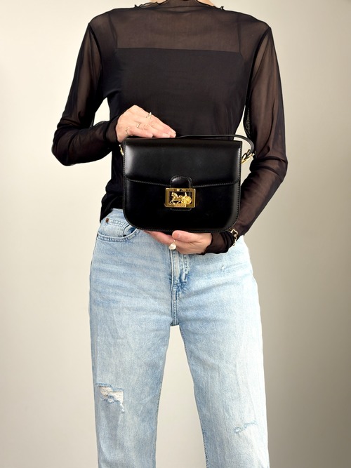 CELINE セリーヌ ショルダーバッグ ブラック 馬車 ホースキャリッジ レザー vintage ヴィンテージ オールド gr8nyt