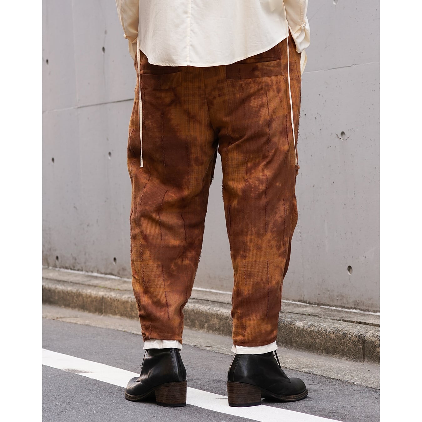 Aleksandr Manamis] (アレクサンダーマナミス) 1261068 FOLD KNEE PANT