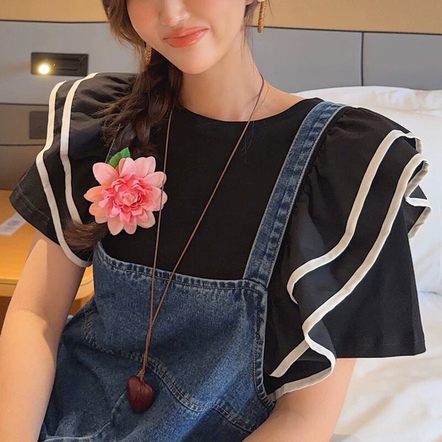 Bicolor frill shoulder t-shirt　M3194