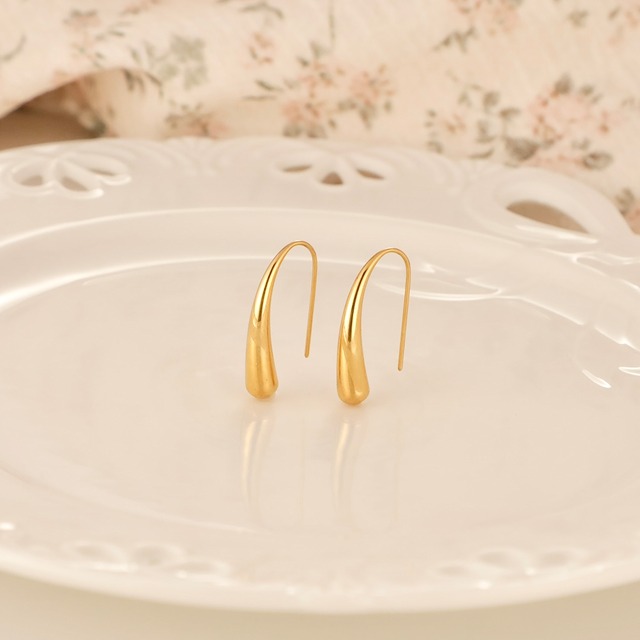 316L curved pierce #p05