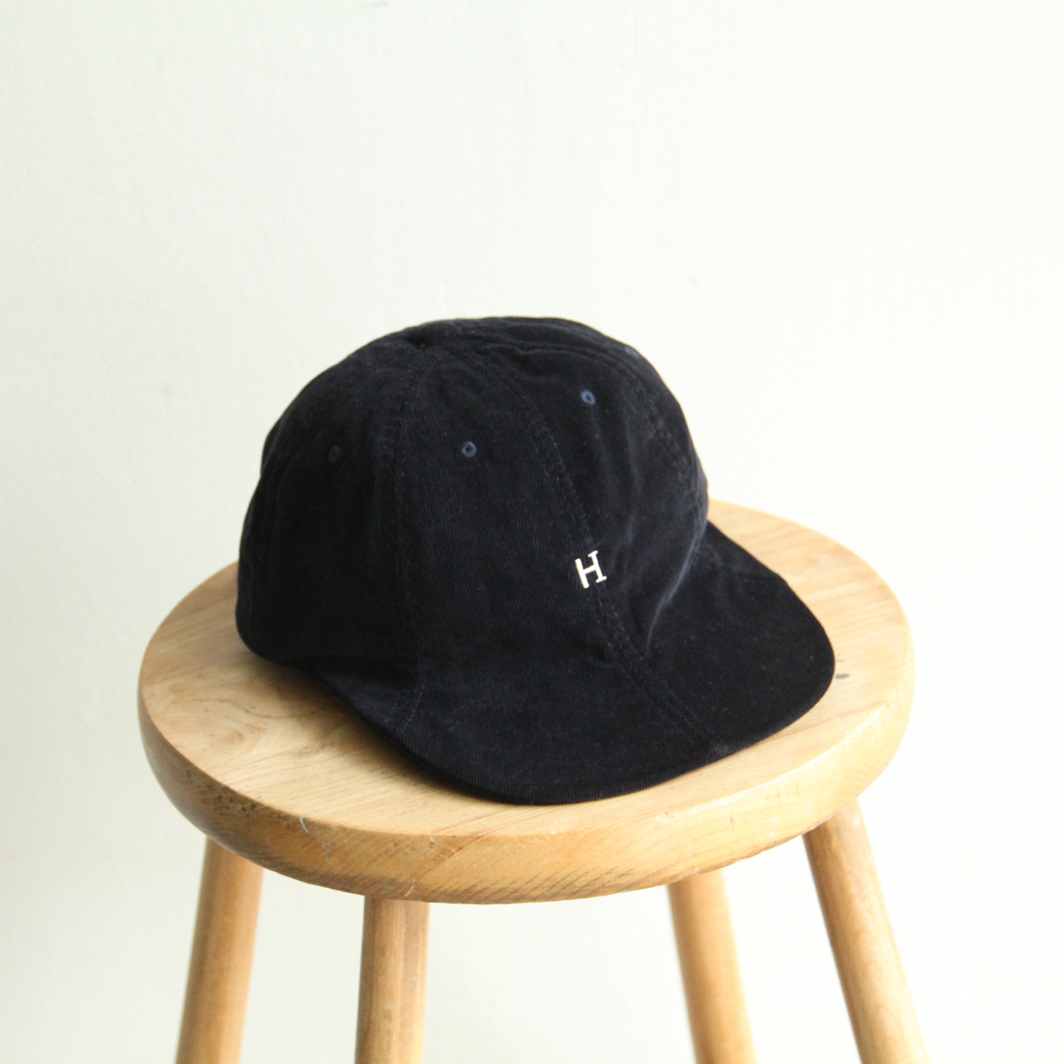 HICOSAKA Fine Corduroy Draiping Cap