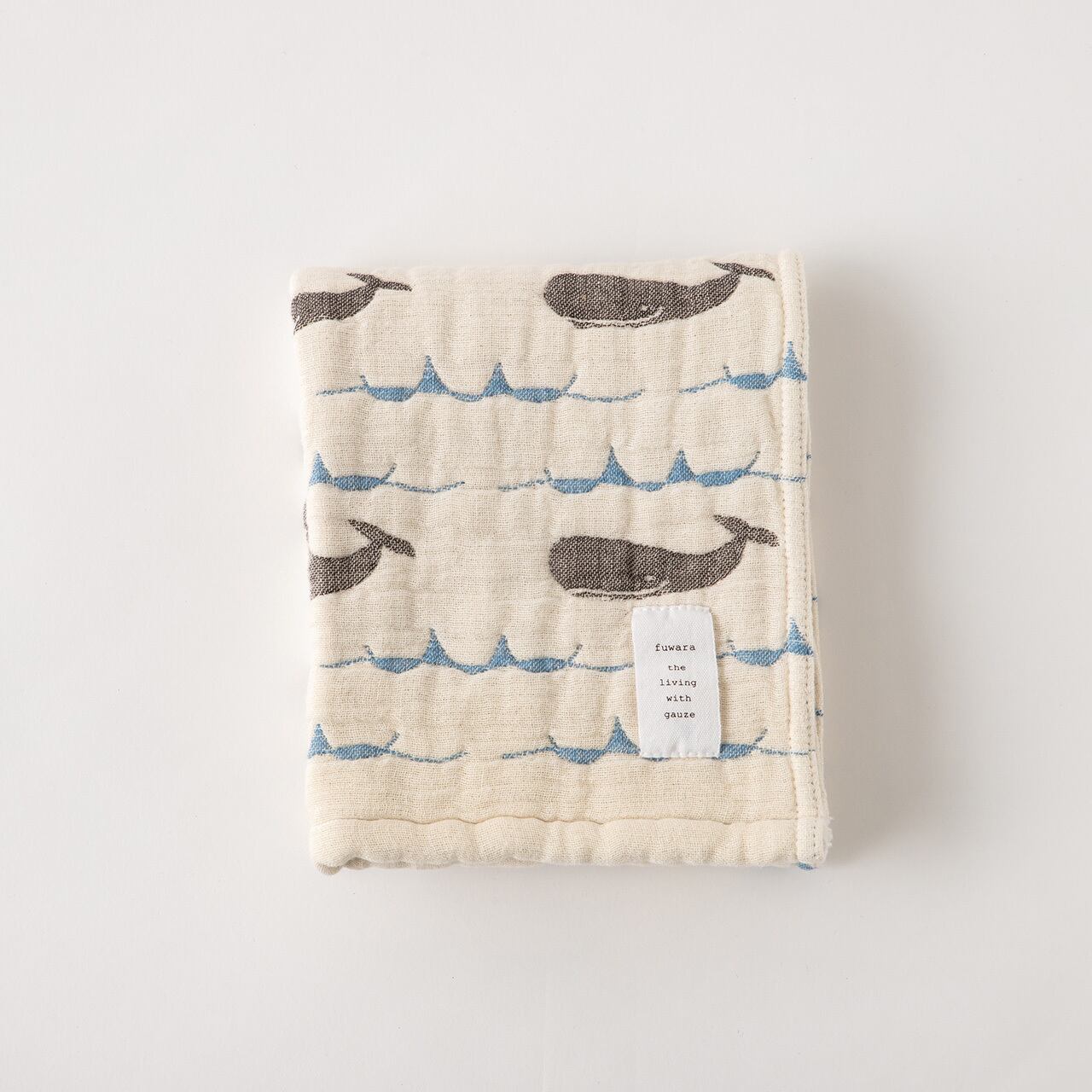 六重織ガーゼ フェイスタオル　くじら/多色 | fuwara powered by BASE