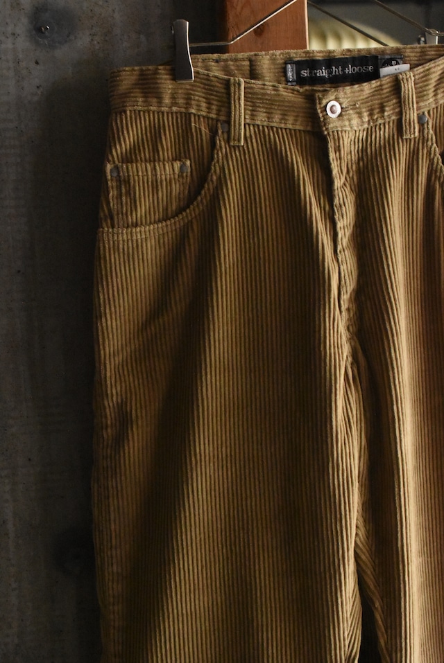 OK/90's "Levi's" silverTab corduroy pants.