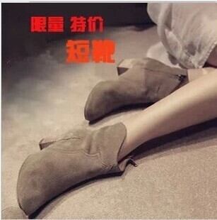 【新作】【送料無料】 2018ヨーロッパとアメリカのレトロなソフトレザーの厚いヒールのショートブーツミッドヒールのブーツハイヒールのナイトブーツ特別卸売-アリババ 靴 シューズ ヨーロピアン 10b744217507307