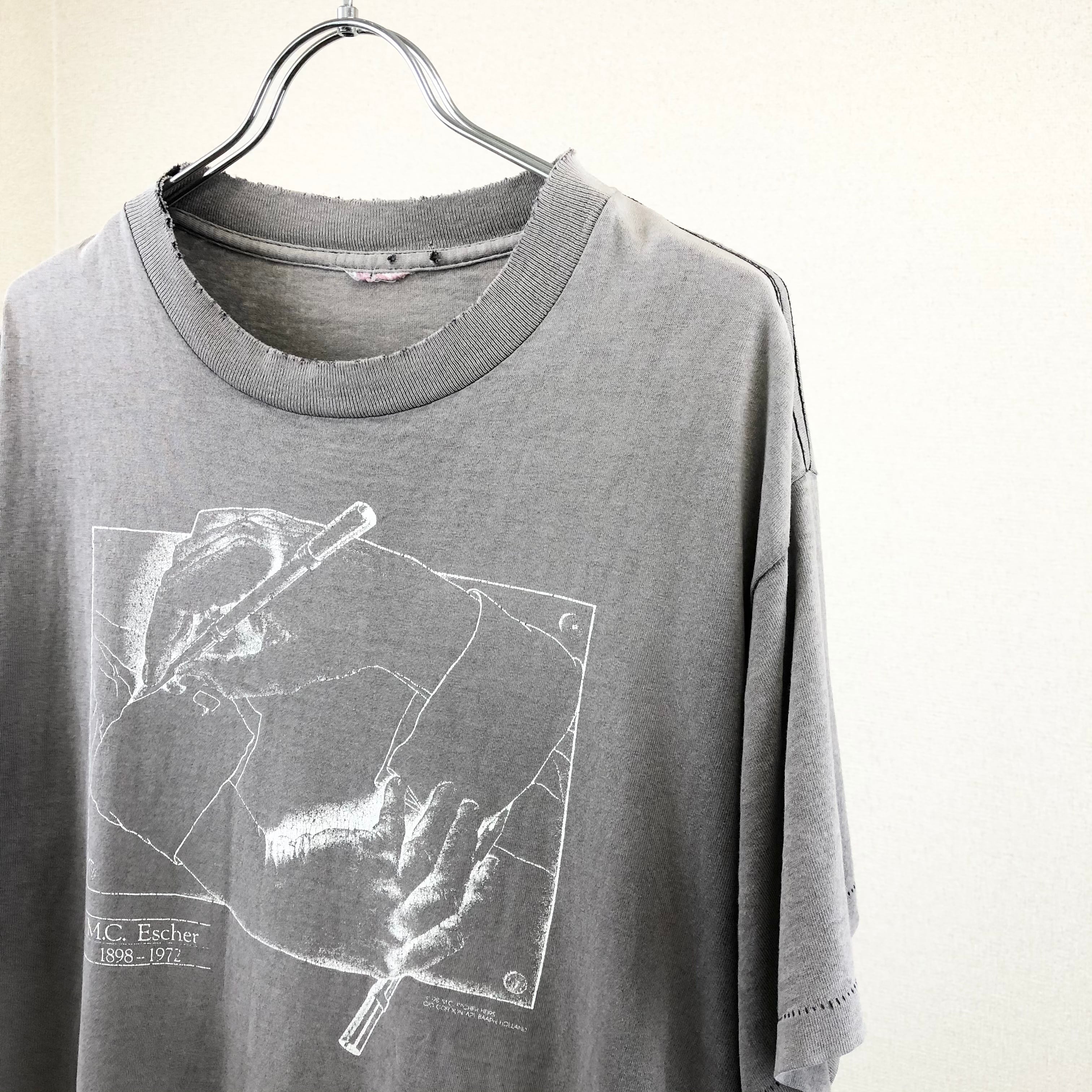 s M.C. Escher ドローイングハンド 描く手 アート Tシャツ USED