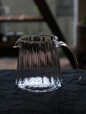 floresta fabrica 鈴木亜以 ピッチャー