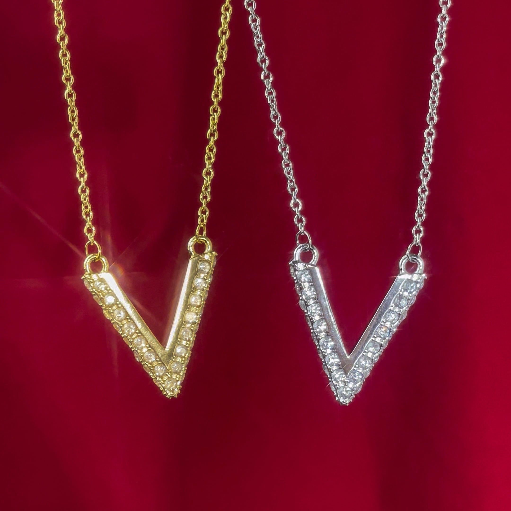 316L V zirconia necklace | ✯Lucliss Jewelry✯