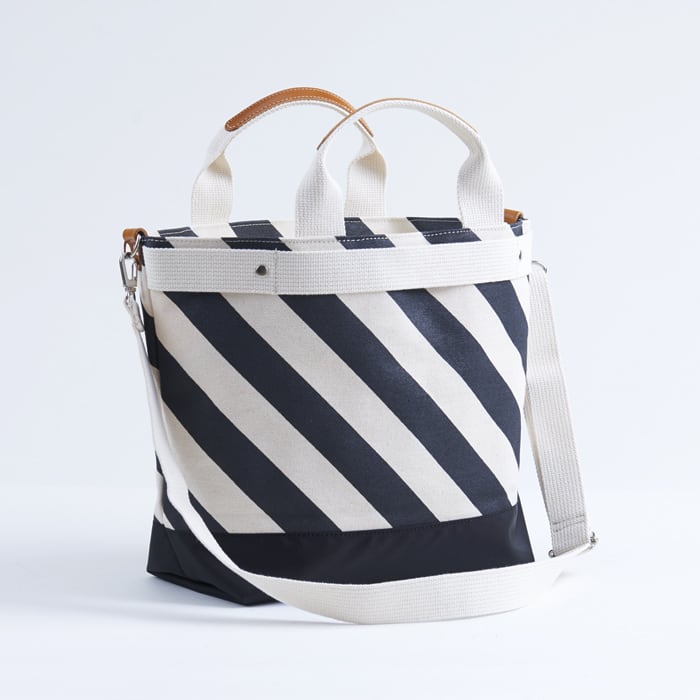 ◆SATUR Bon Voyage Small Mesh Bag/2色◆ Bon Voyage Tote / black × stripe ボンボヤージュトート / 墨 x