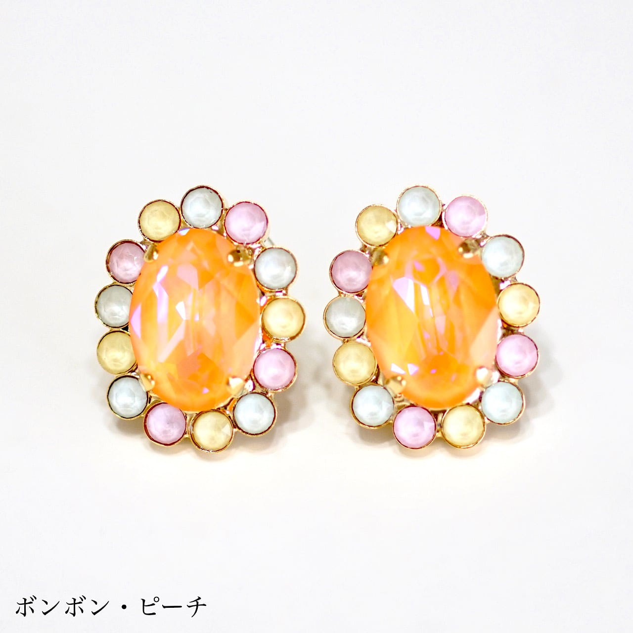 ロココキャンディ オーバルピアス | MAKI NUMOTO (マキ ヌモト