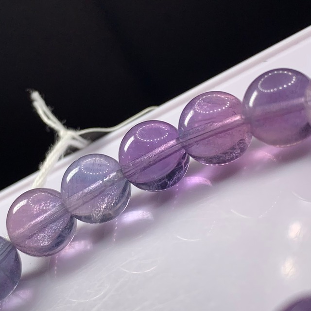 f113透明度有り、幻想的な色合い☆フローライトブレスレット