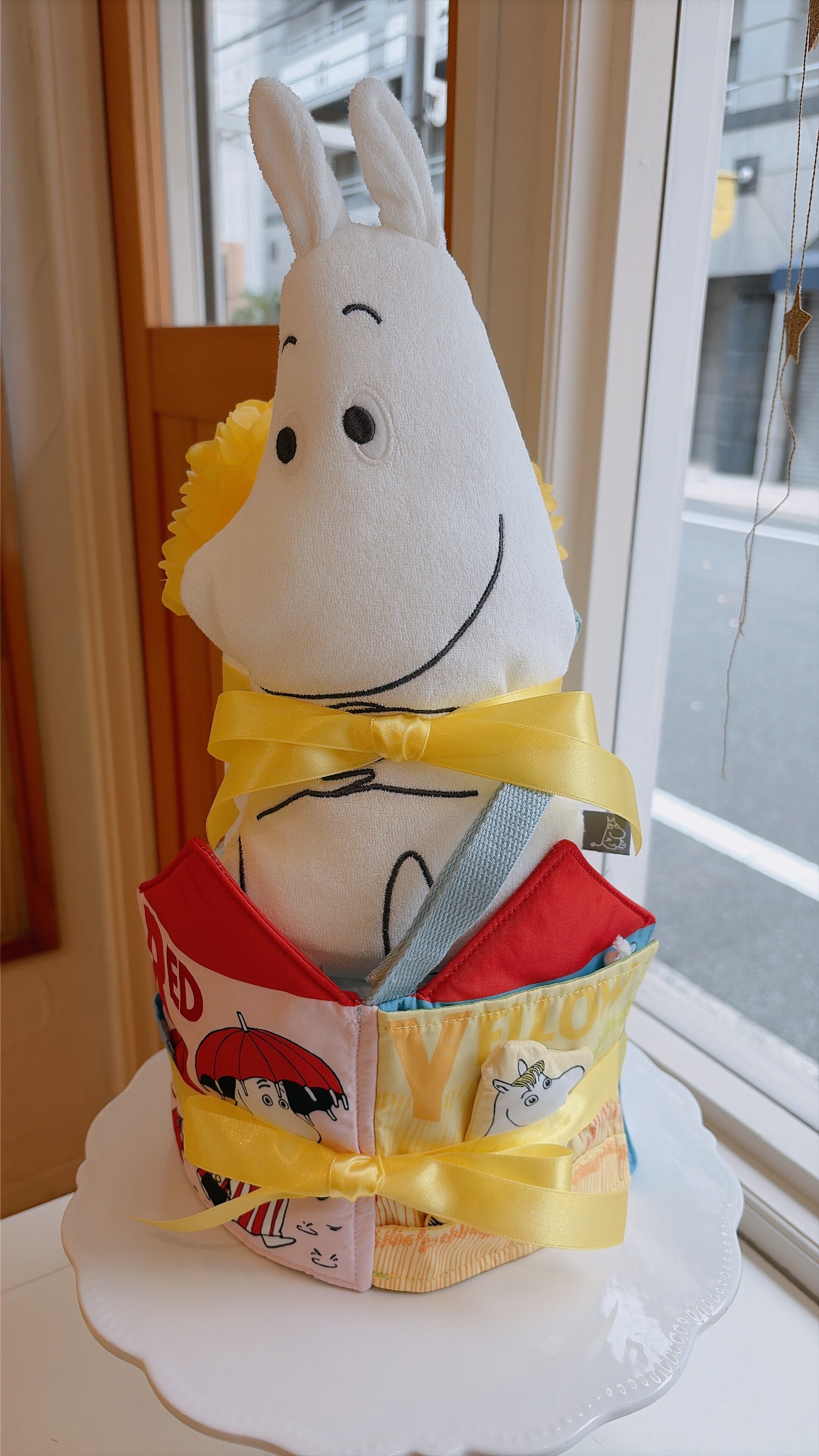 ムーミンのおむつケーキ