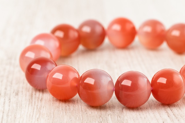 ◆一点物◆ 塩源瑪瑙 13mmブレスレット