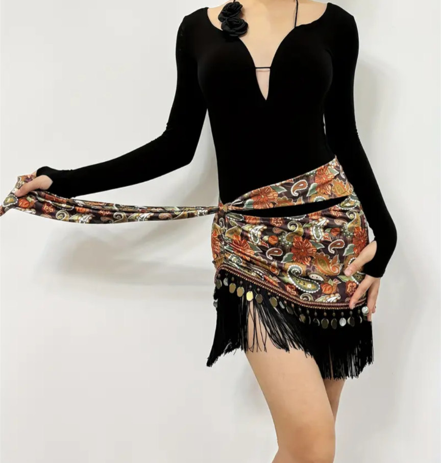 ヒップスカート　　ペイズリー　フリンジ