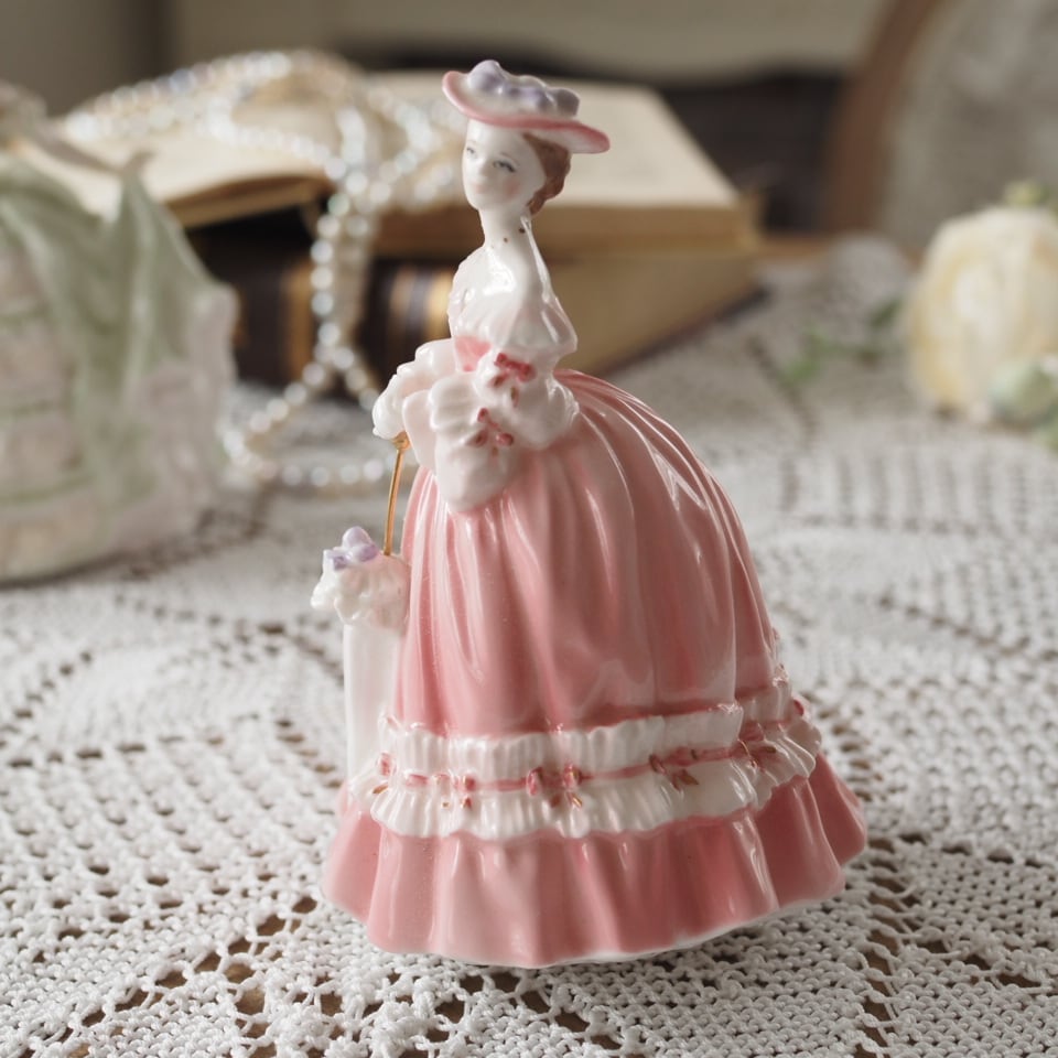 英国 素敵 ロイヤルウースター ミニフィギュリン Lady Emma