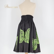 フラダンス 衣装 パウスカート ブラック系 エムエムジェイ 日本製 モンステラ柄 ハワイアンプリント アロハ フラ ダンス レッスン 練習 シングル スカート ハワイアン グリーン系 黒 黄緑 かわいい おしゃれ 上品 大人っぽい かっこいい ブラックグリーン モンステラ フラダンスパウスカート ハワイ 練習用 おしゃれなスカート 可愛い 大人向け ダンス用品 練習着 スタイリッシュ シンプルデザイン