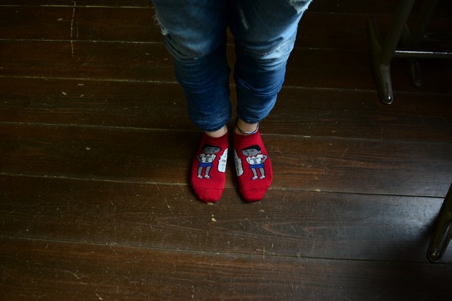 真夏の日焼け田中みのるくん靴下