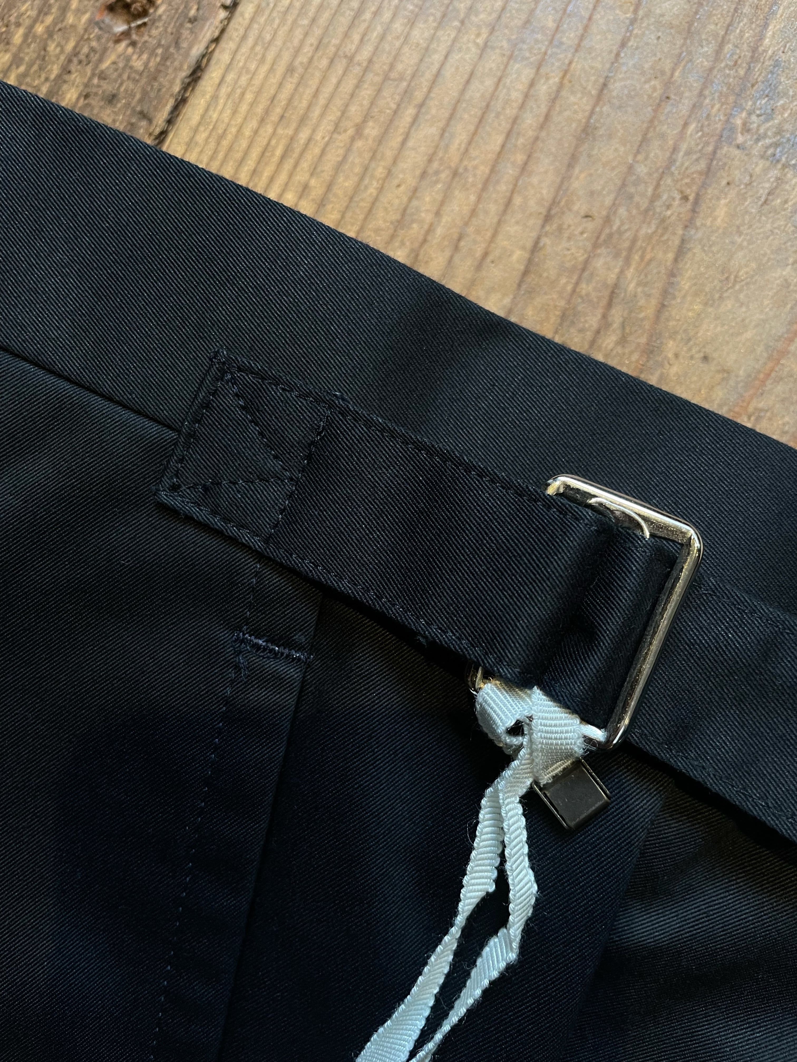 Fendart no tuck trousers side adjuster dark navy | TALE COCOON