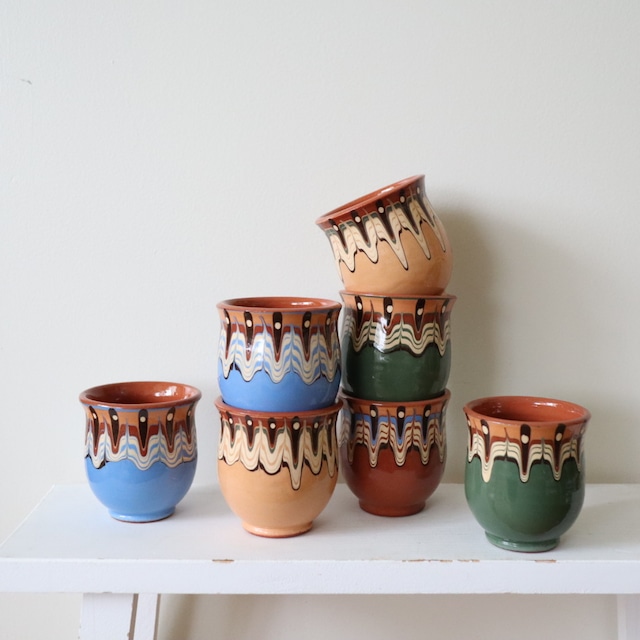 Troyan Pottery カップ