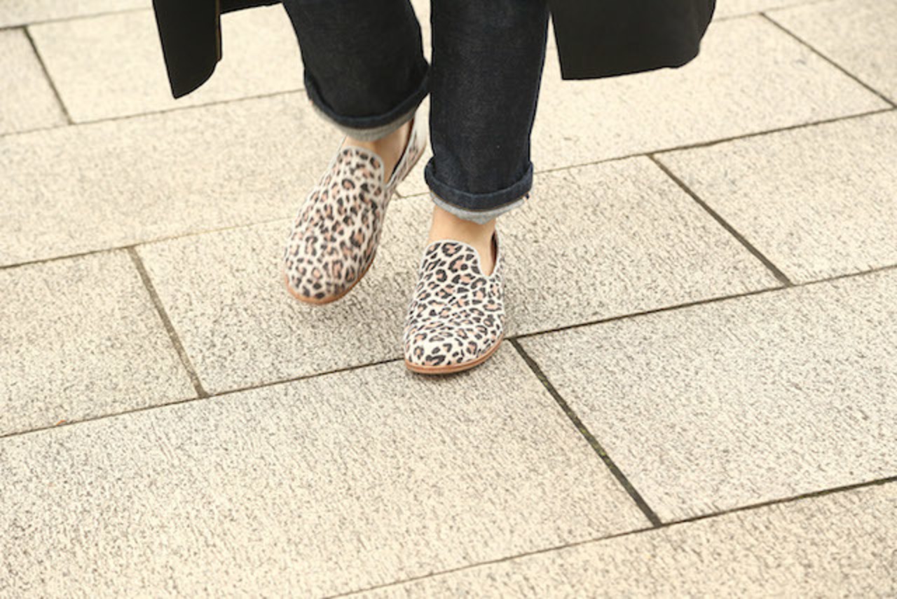 SLIP-ON SHOES (LEOPARD)