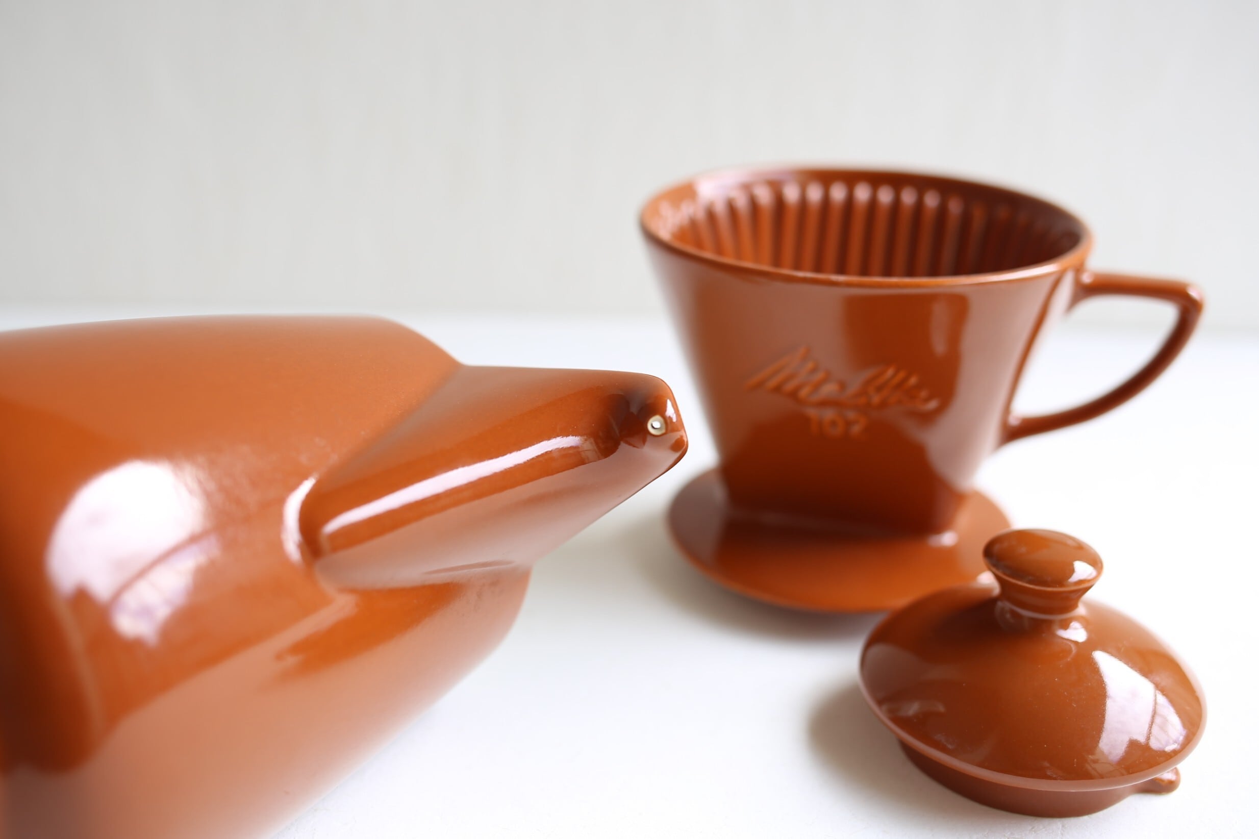 ●Melitta102 陶器メリタポットセット ●アクシス キャニスター Artisan Porcelain Pour-Over Coffeemaker/Canister Set - White