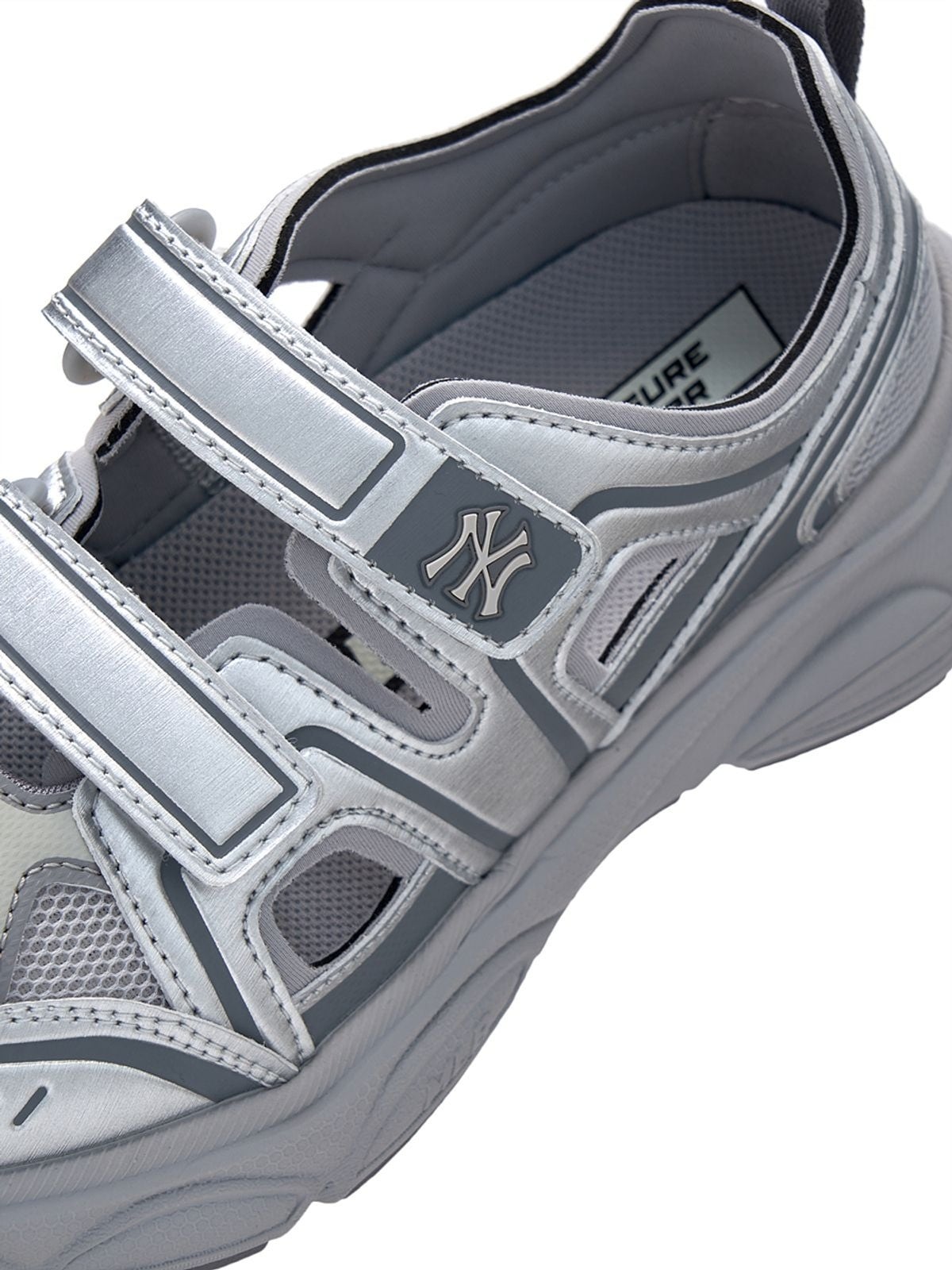 ☆aespa カリナ 【MLB】Ace Runner Merry Jane NY - 3COLOR | もごつ