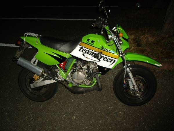 ksr110,ksr2,ksrpro用ボルトオン加工済み KLX125フロントフェンダー