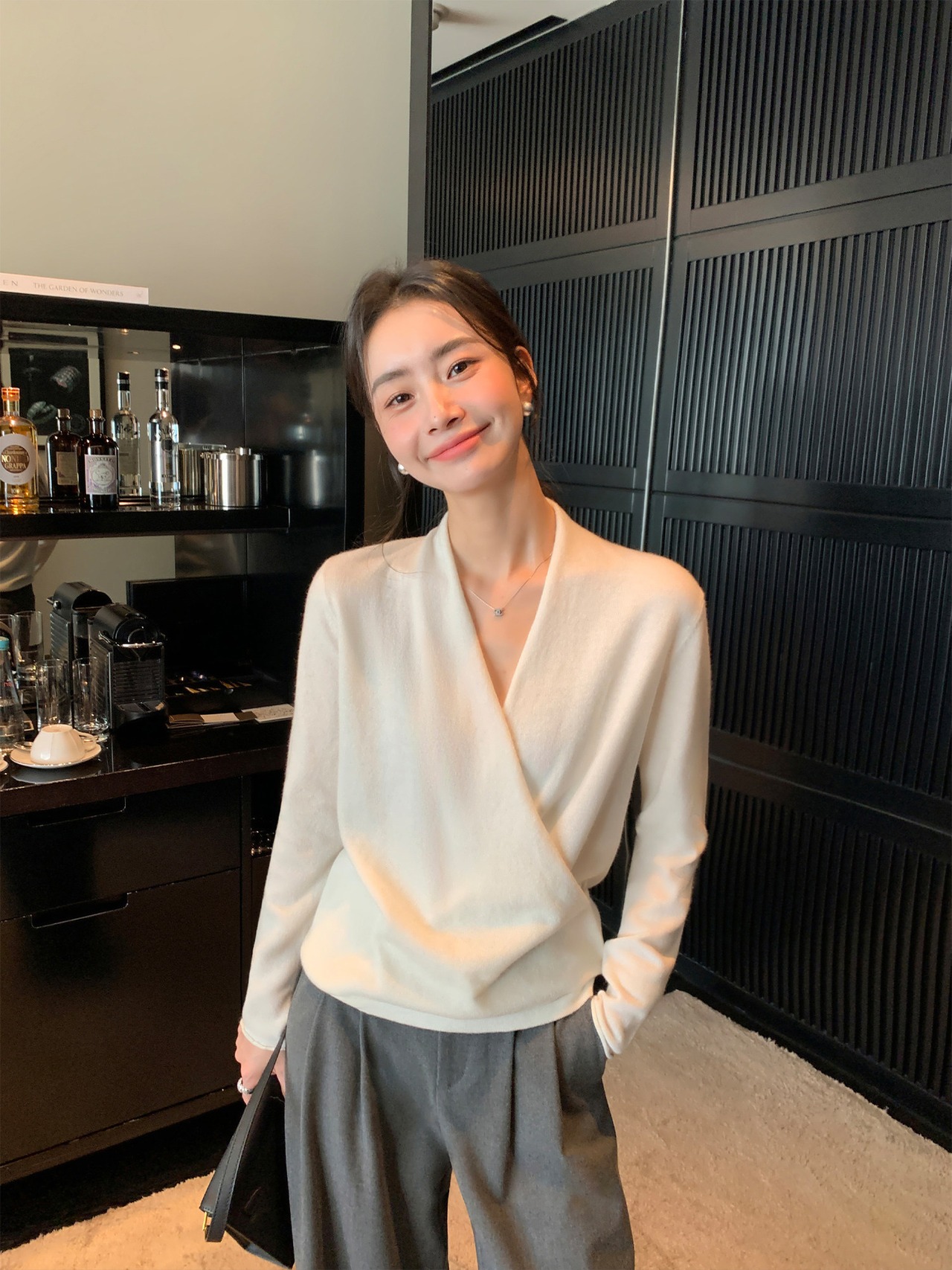 Wrap-style V-neck Long Sleeve Knit【H00081】