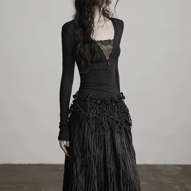 V-neck lace bead top C1264