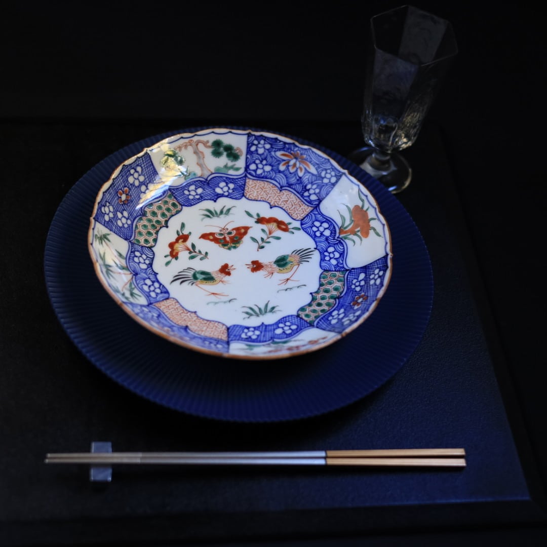 「母」 織部 布目 沢瀉図 隅切 小皿 5客 （A） 母」 織部 布目 沢瀉図 隅切 小皿 5客 （A）