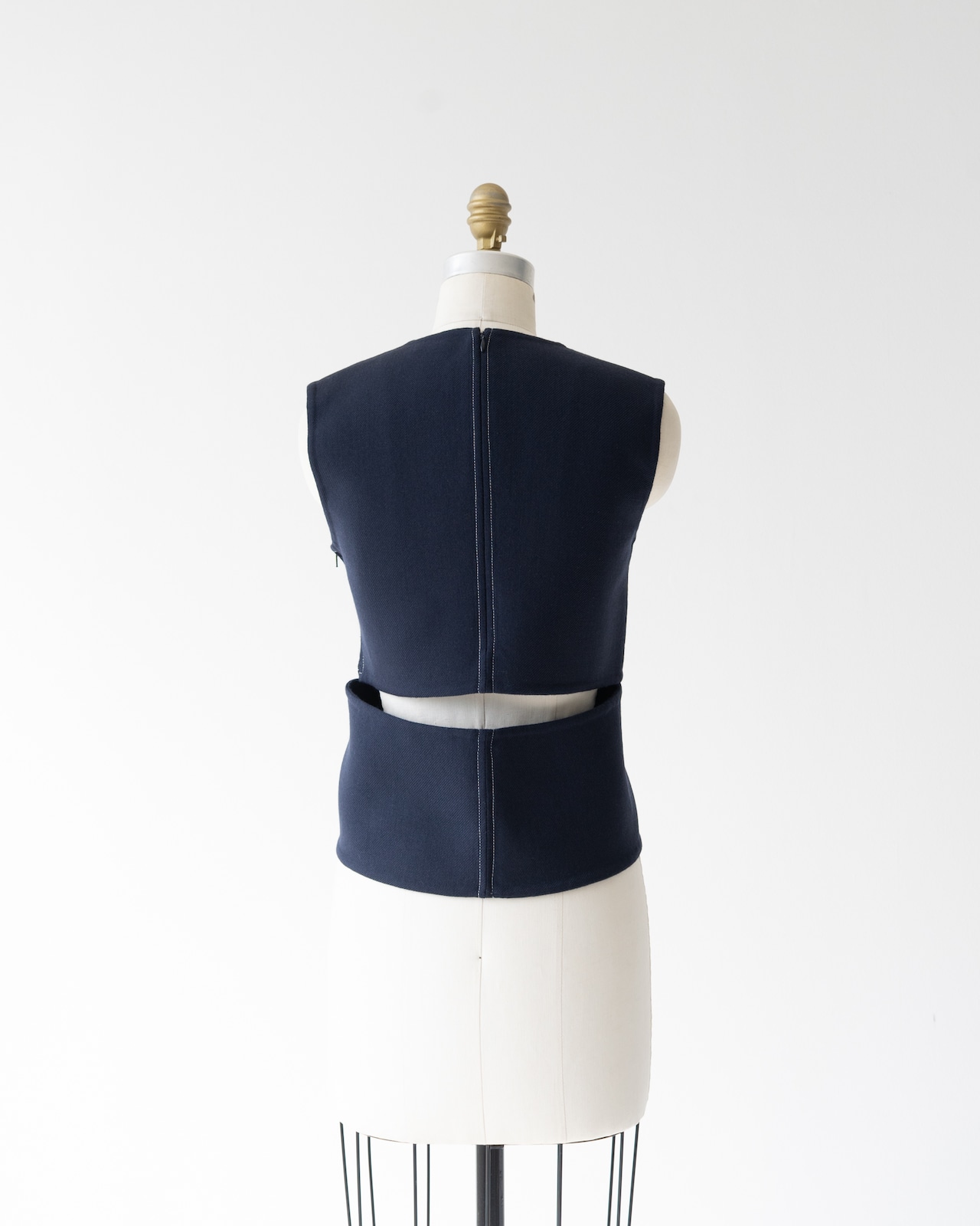 〈CÉLINE by phoebe philo〉Sleeveless Tops