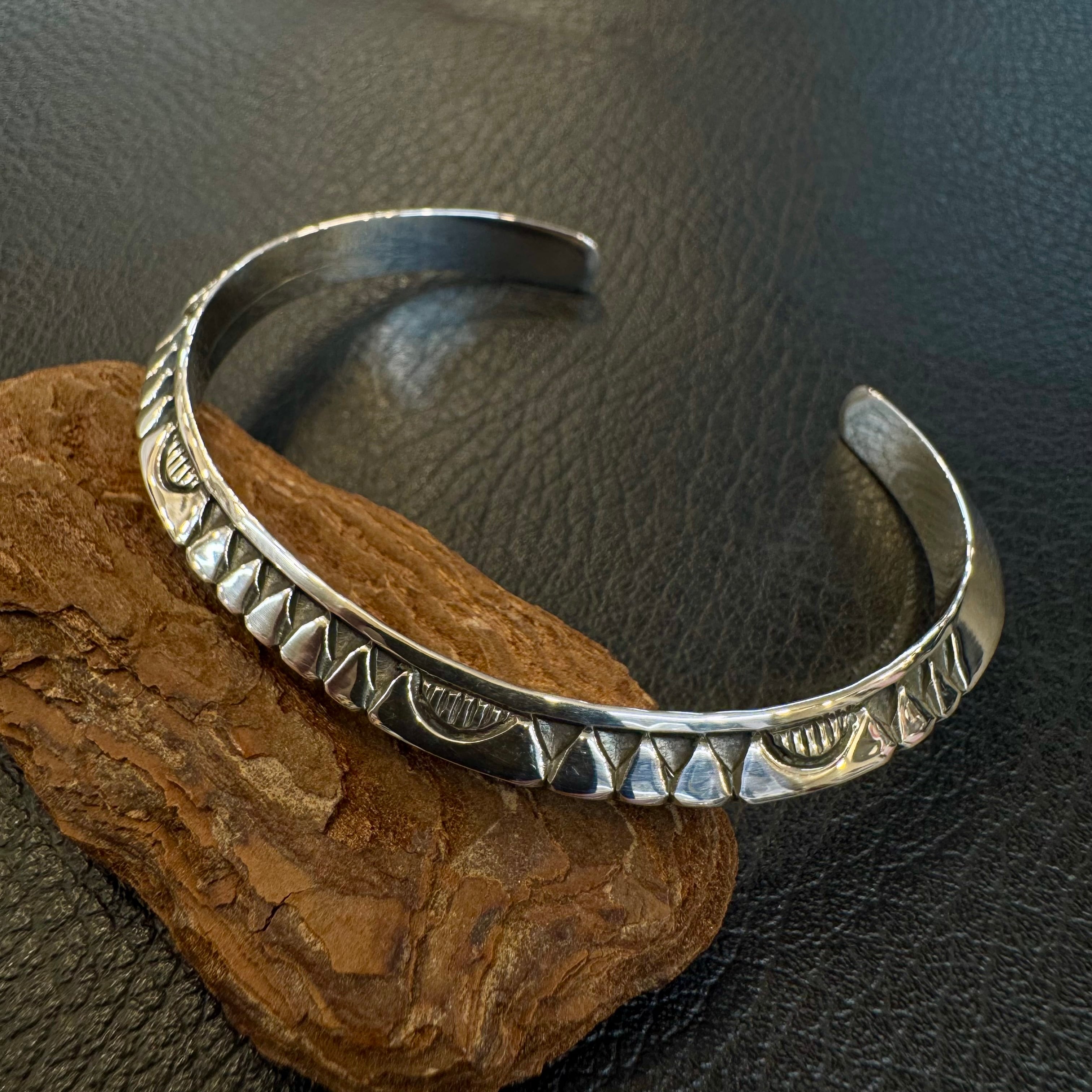 ナバホ　バングル　最終値下げ バングル | BlueSunshineTrading