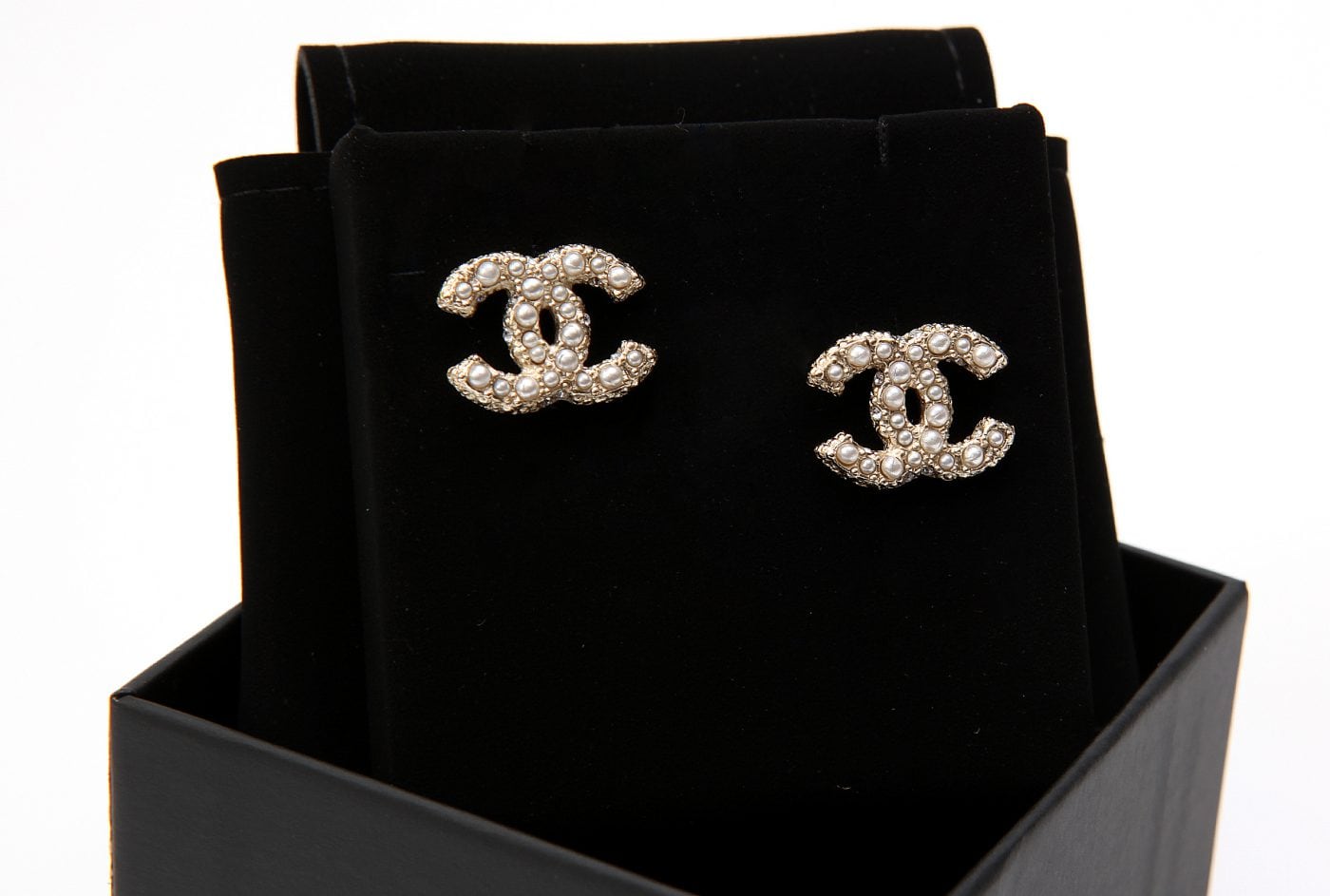 シャネル CHANEL ピアス ココマーク シルバー パール アクセサリー 人気 新品 正規品 A64766Y09530Z2048 | amamoda  powered by BASE