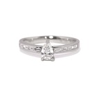 天然ダイヤモンド(0.3ct)ペアシェイプリング/PT900